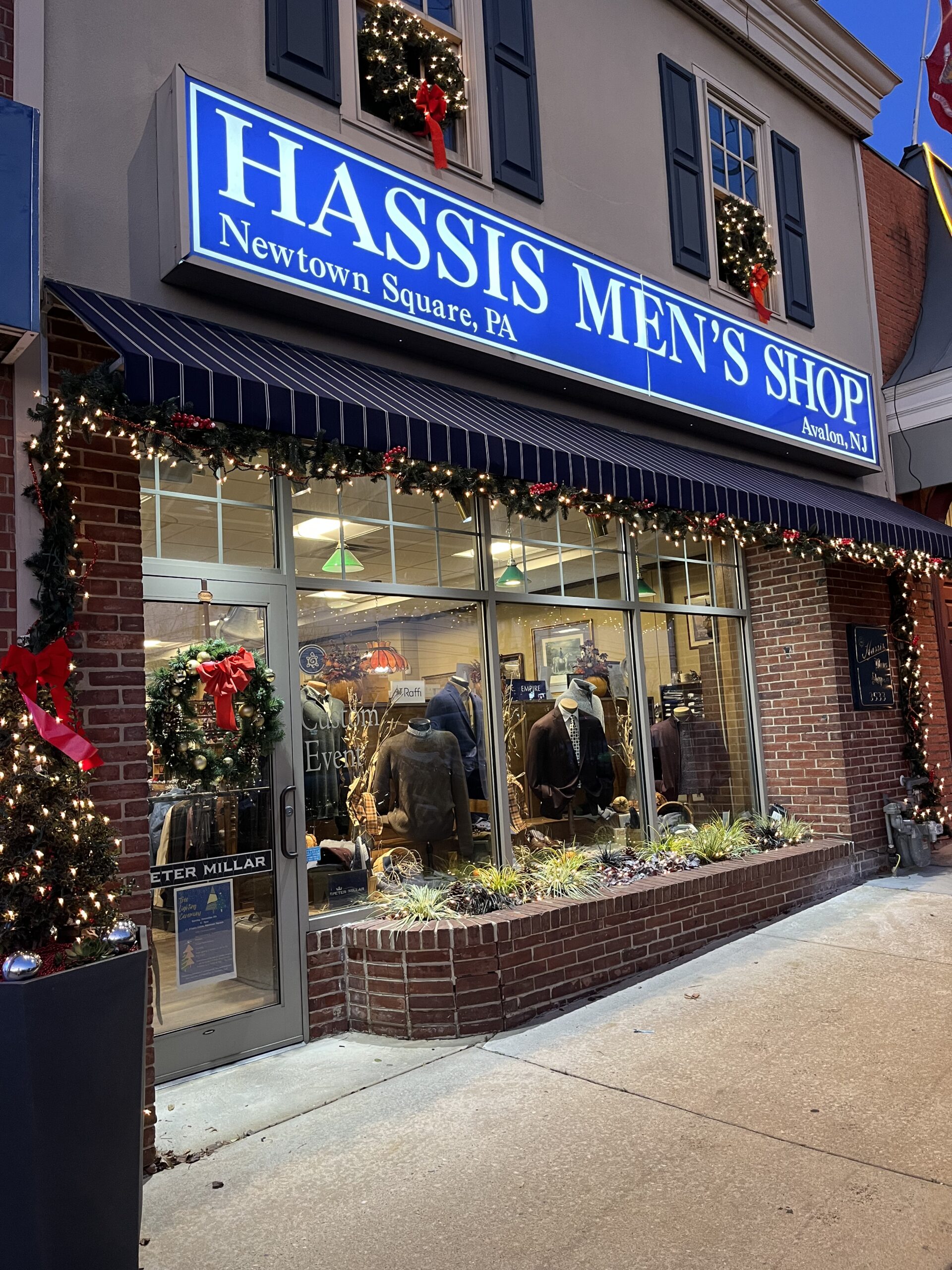 Hassis Men's Shop